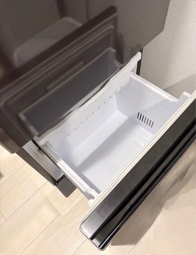 【お譲り先決定】3ドア冷蔵庫 315L・右開き