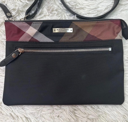 値下げ可能　
Burberry ショルダーバッグ