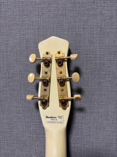Danelectro STOCK '59 VCRM（Vintage Cream）