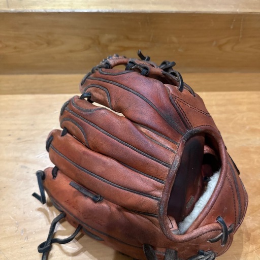 アシックスゴールドステージ硬式内野用