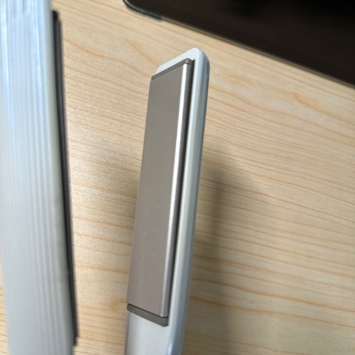 美品 Refa ストレートアイロン　動作確認済み　