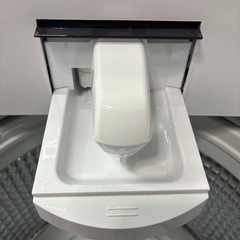 AQUA 洗濯機　10KG
の画像