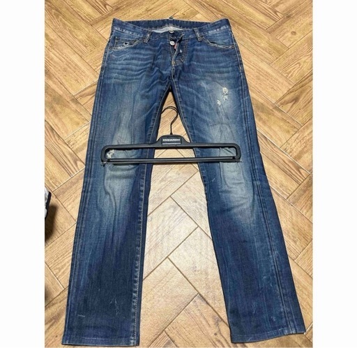 【人気】DSQUARED2 デニム サイズ44 ダメージ加工 スリム