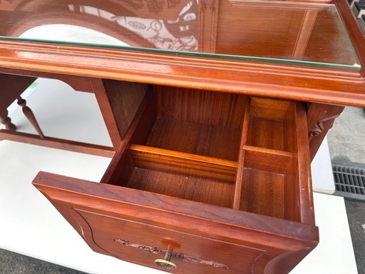 Antique dresser  アーリーアメリカン　ドレッサー