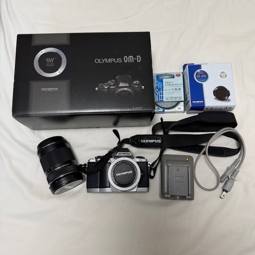 家電 OLYMPUS OM-D E-M10