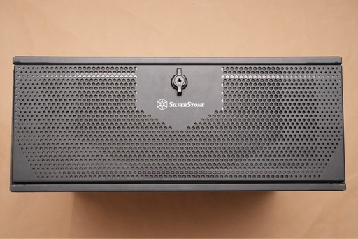 SilverStone RM42-502 4Uケース
