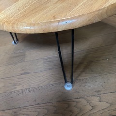 折りたたみ丸テーブルあげますの画像