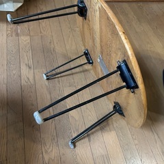 折りたたみ丸テーブルあげますの画像