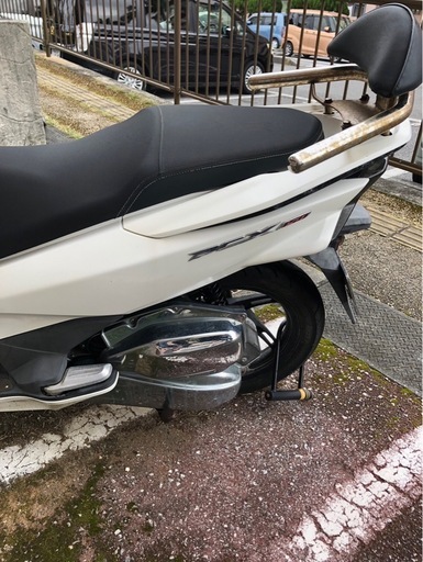 バイク pcx