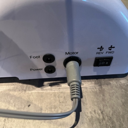 ネイルマシン 5in1 集塵機付き LEDライト付 動作品 美品 自取（大津町）