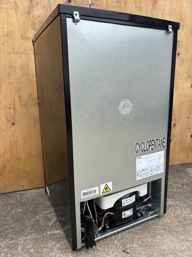 高年式美品⭐︎comfee 家庭用2ドア冷蔵庫 RCT90BL 2025年製