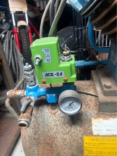 明治　meiji コンプレッサー　G-22K?3馬力80L