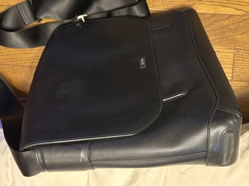 美品 TUMI 2948D T-Track Tas Messenger Laptop / トゥミ フラップ式 スムースレザー 牛革 メ