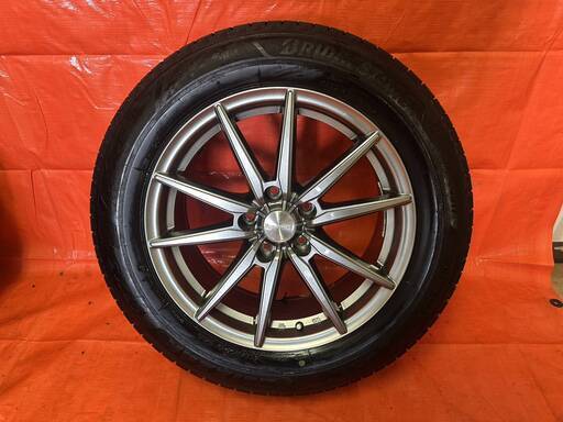 ブリヂストン VRX3 215/60R17 2021年製 スタッドレス 4本 アルミ付
