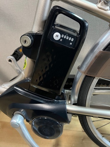 ②美品✨ パナソニック電動自転車、バッテリー12.0Ah