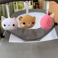 メッシュ素材の赤ちゃん用バウンサーの画像