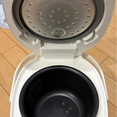 アイリスオーヤマ 3合炊き 炊飯器 RC-MD30  2019年製の画像