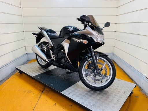 18288km ★始動動画あり★ ホンダ CBR250R MC41　中型　兵庫県　神戸市　バイク
