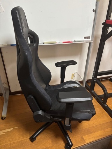 Noblechairs（ノーブルチェアーズ） 高性能ワーキングチェア EPIC