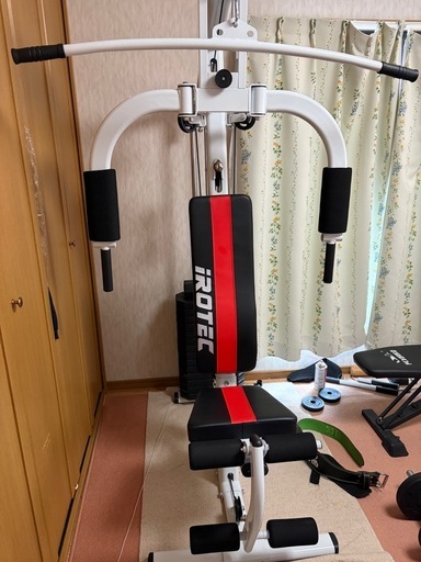 IROTEC    トレーニングマシン