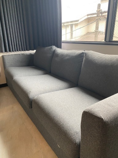 IKEAのKIVIK / シーヴィク 3人掛けソファ