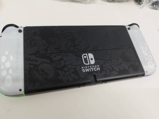 【良品】Nintendo Switch 有機ELモデル HEG-001/2022年製/スプラトゥーン3エディション/ケースつき！