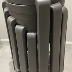 【取りに来てくださる方限定】IKEAスツール　BBARBO イッバルボー　3脚セットの画像