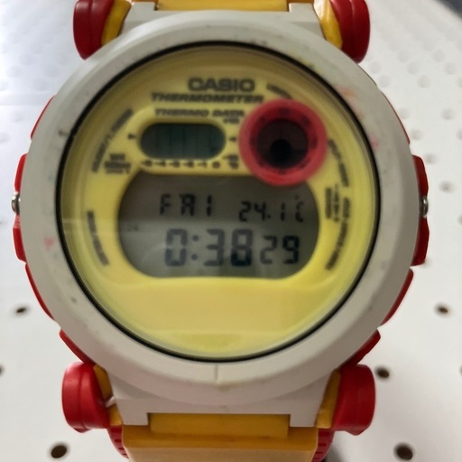 CASIO G-SHOCK初代ジェイソンモデルDW-001イエロー超レア現状品、used品、ジャンク品扱い修理、部品取りにお使い下さい！
