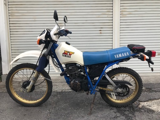 ヤマハXT200