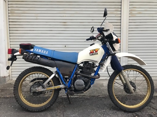 ヤマハXT200