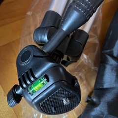 三脚　軽量　アルミの画像