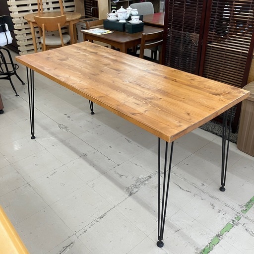 中古品　インダストリアル　ダイニングテーブル　アイアン脚　パイン材　幅160cm 公田店