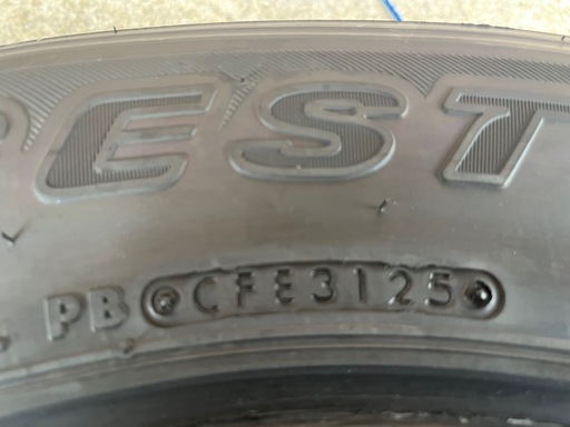 最終
値下げしましたジムニー 新車はずしタイヤ