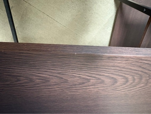 ハンガーラック付きデスク