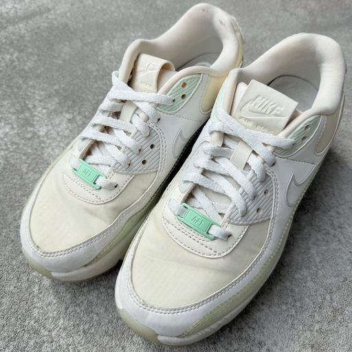 【NIKE】ナイキ エア マックス  90 LV8 AIR MAX /ライトグリーン/HF0782- Amazon | [ナイキ] エア マックス 90 LV8 W AIR MAX 90 LV8 セイル