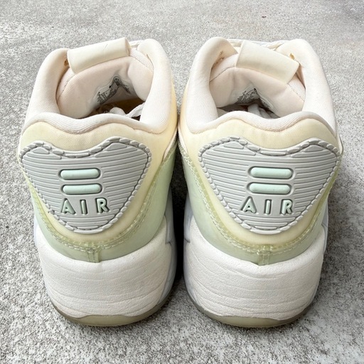 【NIKE】ナイキ エア マックス  90 LV8 AIR MAX /ライトグリーン/HF0782-