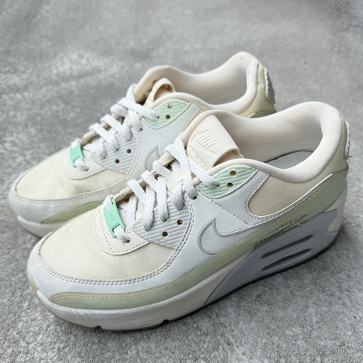 【NIKE】ナイキ エア マックス  90 LV8 AIR MAX /ライトグリーン/HF0782-