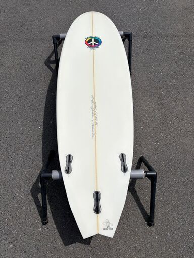 ヨシノ(YOSHINO SHAPE SURFBOARD)サーフボード カスタム　6’2ft PU　FCS2フィン