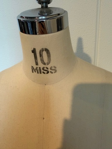 相談中アミコ　ボディ　トルソー　ダミー　10MISS
