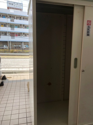 ?物置?