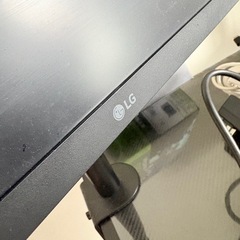 値段交渉🆗！ゲーミングモニター2枚 デスク 椅子 セット売りの画像