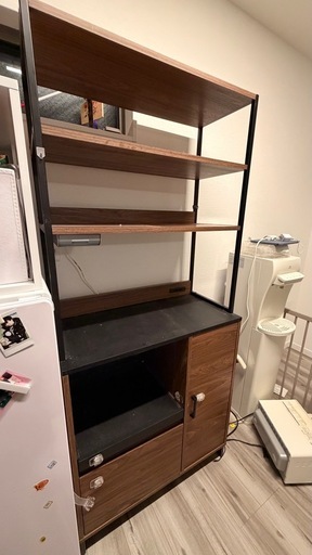 キッチン棚　1年のみ使用　