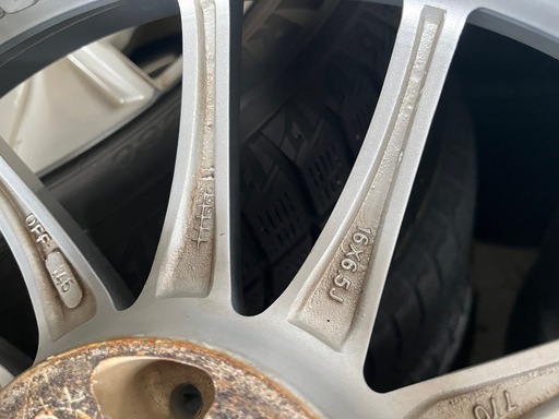 205/55R16スタッドレスタイヤセット
