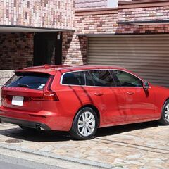 検査8年11月V60 T5モメンタム レザーPKG 実走6.8万km/9インチナビ/地デジ/バックカメラ/インテリセーフ/ACC/カープレイ/点検記録簿/無事故の画像