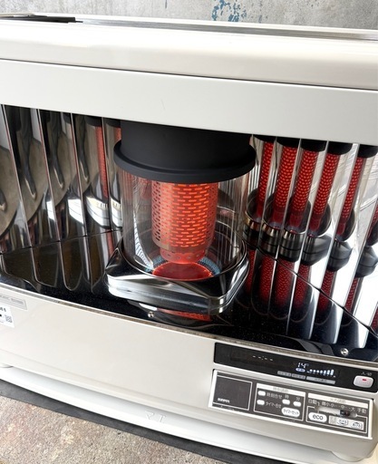 札幌市内配送可 燃焼確認済み 美品 23年製 サンポット 煙突式ストーブ KSH-7011RC C 木造18畳/コンクリート29畳
