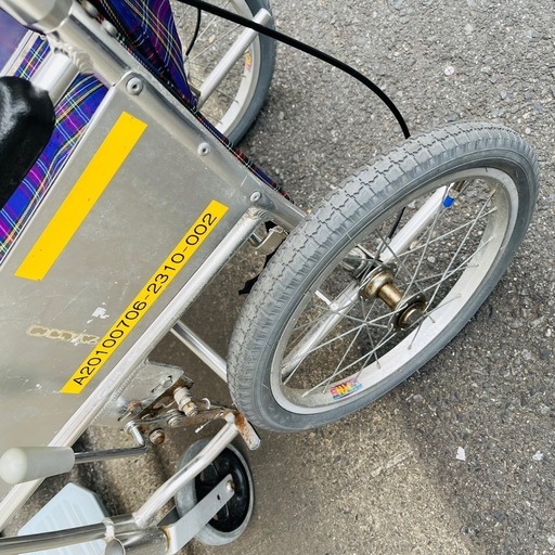 カワムラサイクル 車椅子 介助用 軽量 コンパクト KA302SB 介護用品 折りたたみ 背折れ ブルーチェック 福祉用具 簡易型 介護 介助