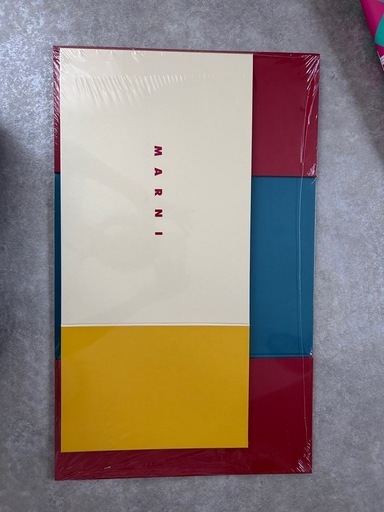 マルニ ノベルティ 収納ボックス