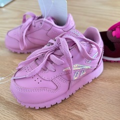 Reebok ベビーシューズ ピンク 10cm 2足セットの画像