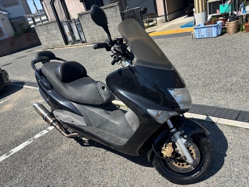 ⭐︎大人気絶好調⭐︎ ヤマハ　マジェスティ 125 コマジェ　バッテリー　レギュレータ　新品！　ノーマルマフラー付！