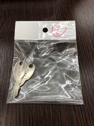 【ドリーム川西店御来店限定】☆ジモティー見たよ♪割引☆ KOKUYO コクヨ オフィスデスク 片袖 WH クリーニング済み 【2125560000061153】